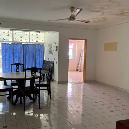 Rent this 3 bed apartment on unnamed road in Pudu, 55188 Kuala Lumpur