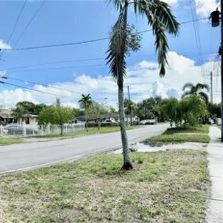 Image 3 - 1840 Northwest 87th Street, Parkside Mobile Home Park, Miami-Dade County, FL 33147, USA - House for sale