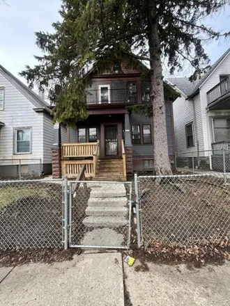 Buy this studio house on 2963 in 2963A North 24th Street, Milwaukee