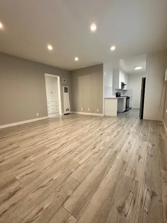 Rent this 1 bed apartment on 7555 De Longpre Ave