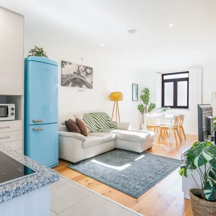Rent this 3 bed apartment on Calçada da Lapa in 4050-069 Porto, Portugal