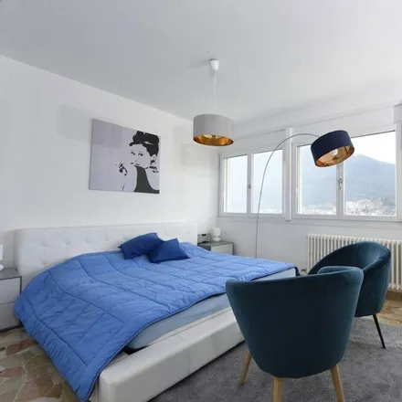 Rent this 2 bed apartment on Caslano in Via Muraccio, 6987 Circolo della Magliasina