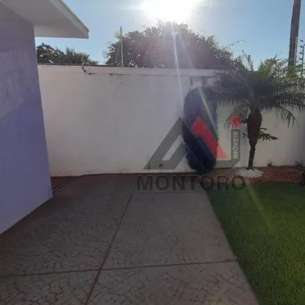 Rent this 3 bed house on Avenida Professor Vespasiano Veiga in Pedregal, Araraquara - SP