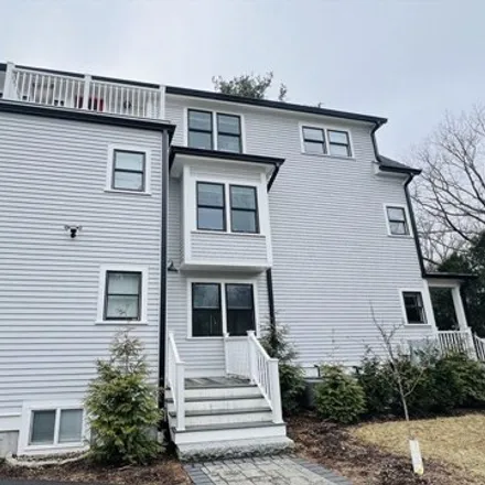 Rent this 4 bed house on 440 Washington Street in Wellesley, MA 02482