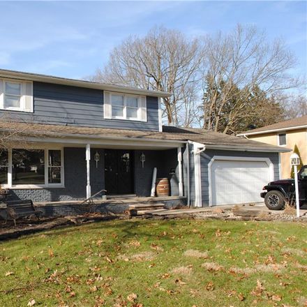 Rent this 3 bed house on 8612 Scarlet Oak Lane in Parma, OH 44130