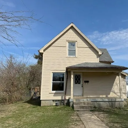 Buy this 3 bed house on 124 Ohio Avenue in Trenton, OH 45067