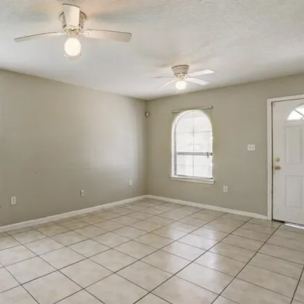 Image 4 - 320 6th Street, Hempstead, TX 77445, USA - House for rent