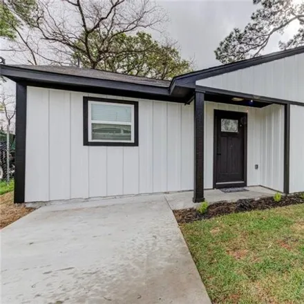 Buy this 3 bed house on 4965 Dickens Road in Houston, TX 77021