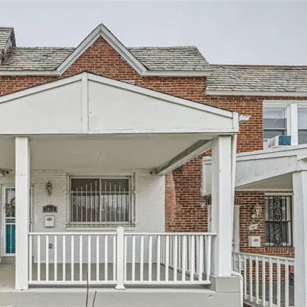 Image 3 - 2812 Oakford Avenue, Baltimore, MD 21215, USA - House for sale