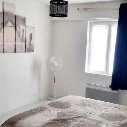 Rent this 1 bed apartment on 41220 Saint-Laurent-Nouan