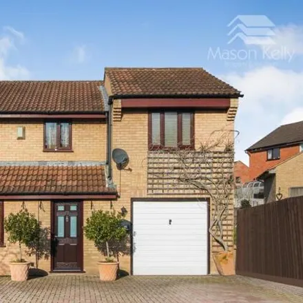 Buy this 4 bed house on unnamed road in Wolverton, MK13 7QJ