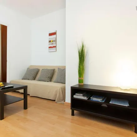 Image 4 - Avinguda de Roma, 115, 08001 Barcelona, Spain - Apartment for rent