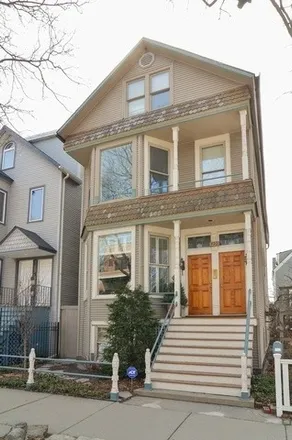 Rent this 2 bed duplex on 1221 West Barry Avenue in Chicago, IL 60618