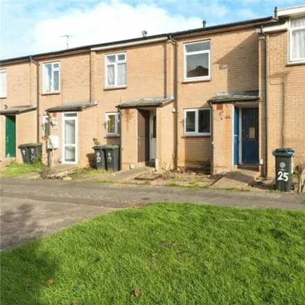 Buy this 3 bed townhouse on Maple Road in Rushden, NN10 0JS