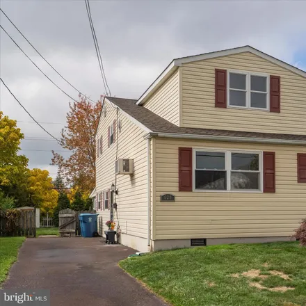 Buy this 3 bed townhouse on 620 Cherry Street in Lansdale, PA 19446