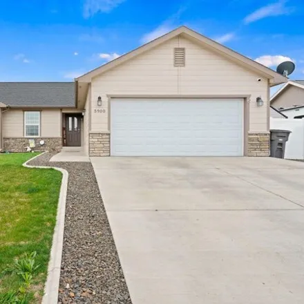 Buy this 3 bed house on 5906 Coolidge Road in Yakima, WA 98903