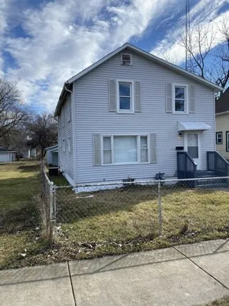 Buy this 4 bed house on 776 North Schuyler Avenue in Kankakee, IL 60901