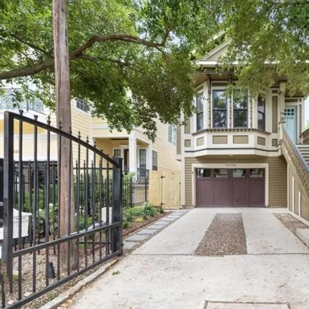 Buy this 3 bed house on 1075 Herkimer Street in Houston, TX 77008