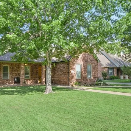 Image 3 - 6601 Simmons Road, North Richland Hills, TX 76181, USA - House for sale
