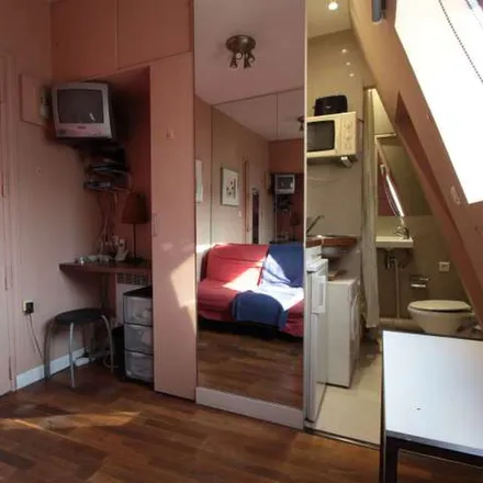 Image 2 - 4 Rue Théodule Ribot, 75017 Paris, France - Apartment for rent