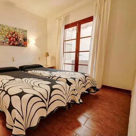 Rent this 2 bed apartment on Cala Ratjada in Carrer Castellet, 07590 sa Pedruscada