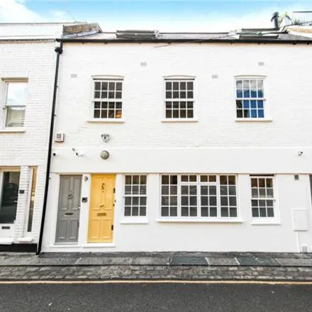 Buy this 2 bed townhouse on 75 Pottery Lane in London, W11 4NL