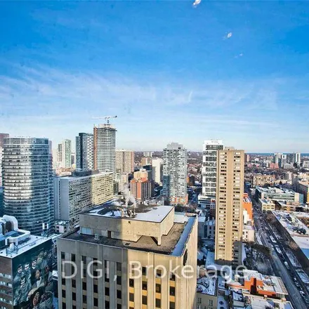 Image 2 - 384 Yonge Street, Old Toronto, ON M5B 1S8, Canada - Apartment for rent