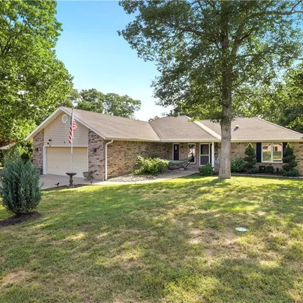 Rent this 3 bed house on 6 Wrongton Drive in Bella Vista, AR 72714