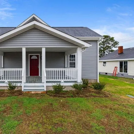 Buy this 4 bed house on 314 West Brooklyn Street in Benson, NC 27504