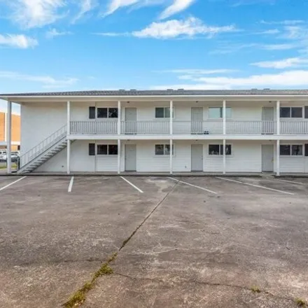 Rent this 1 bed apartment on 4419 Gladys Street in University Place, Lake Charles