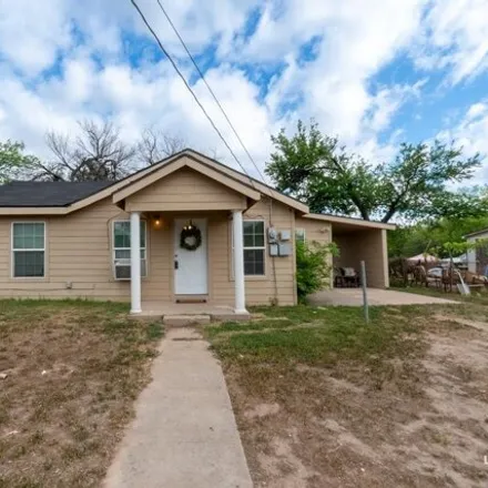 Image 1 - 27 North Marie Street, San Angelo, TX 76905, USA - House for sale