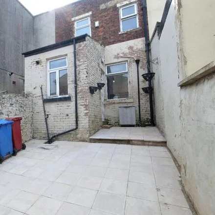 Image 5 - Pritchard Street, Blackburn, BB2 3PF, United Kingdom - Townhouse for rent