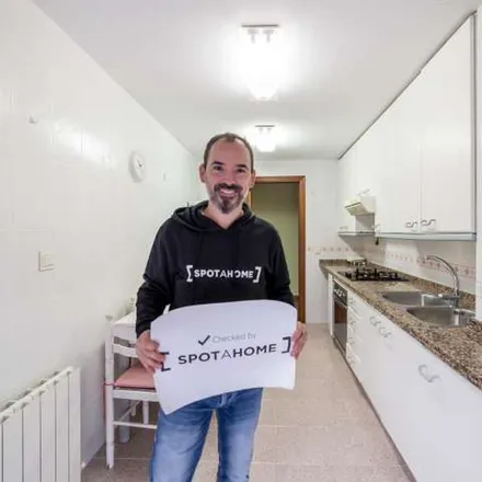 Image 1 - Carrer del Doctor Manuel Candela, 56, 46021 Valencia, Spain - Apartment for rent