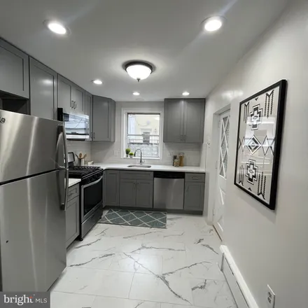 Rent this 3 bed townhouse on 1133 Mercy Street in Philadelphia, PA 19148