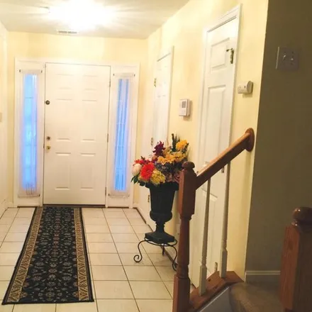 Image 2 - 12905 Woodcutter Circle, Germantown, MD 20876, USA - Townhouse for rent