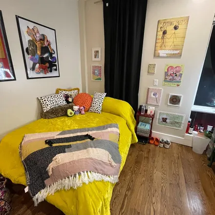 Rent this 1 bed room on 81 Starr Street in New York, NY 11237