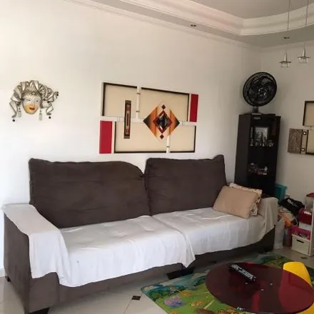 Rent this 3 bed apartment on Avenida Jorge Madid in Centro, Jacareí - SP