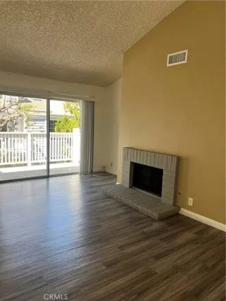 Image 3 - 1210 West Capitol Drive, Los Angeles, CA 90732, USA - Condo for rent
