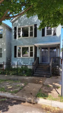Buy this 7 bed duplex on 3727 South Union Avenue in Chicago, IL 60609