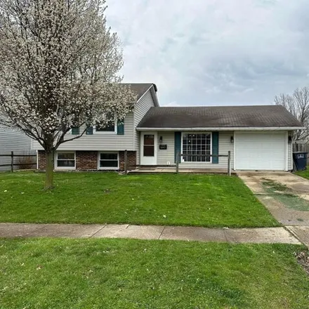 Buy this 3 bed house on 1877 Shasta Drive in Lancaster, OH 43130