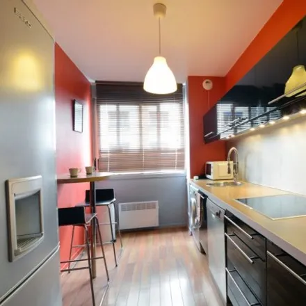 Image 3 - Lyon, Les Brotteaux, ARA, FR - Apartment for rent