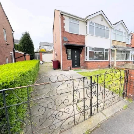 Rent this 3 bed duplex on Ashworth Lane in Bolton, BL1 8RN