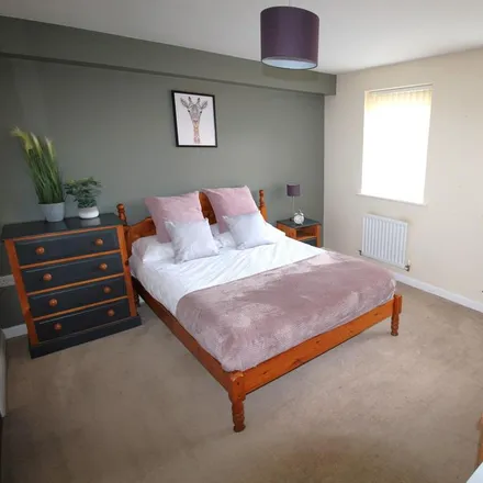 Rent this 1 bed townhouse on 26 Sorrel Drive in Nuncargate, NG17 8RW