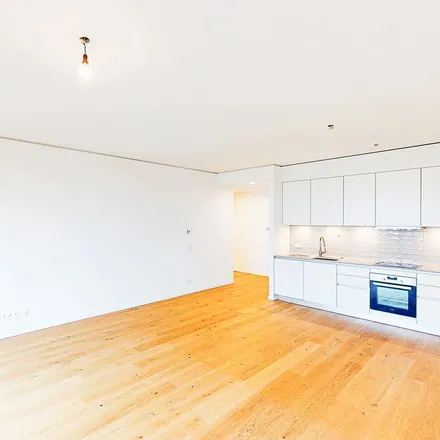 Rent this 3 bed apartment on Domino's Pizza in Singapurstraße 4, 20457 Hamburg