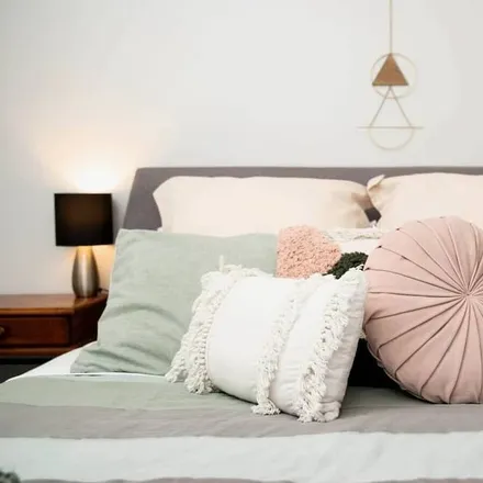 Rent this 2 bed apartment on Black Hill in Ballarat VIC 3350, Australia