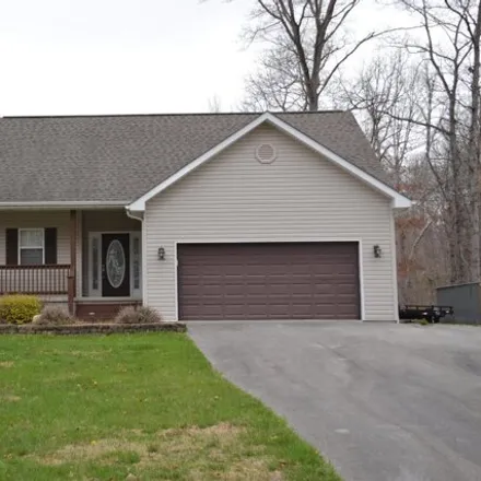 Buy this 3 bed house on Walnut Drive in Hide-A-Way Hills, Cumberland County