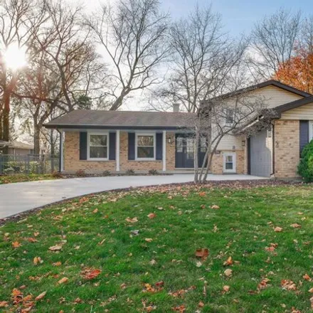 Buy this 3 bed house on 7722 Knottingham Lane in Downers Grove, IL 60516