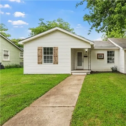 Buy this 3 bed house on 2733 McFerrin Avenue in Waco, TX 76708