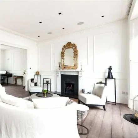 Image 9 - 77 Hereford Road, London, W2 5AH, United Kingdom - Townhouse for rent