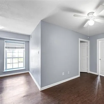 Image 2 - 735 West Cavalcade Street, Houston, TX 77246, USA - Apartment for rent